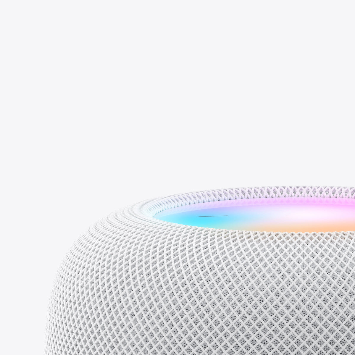 White Smart Speaker H129804