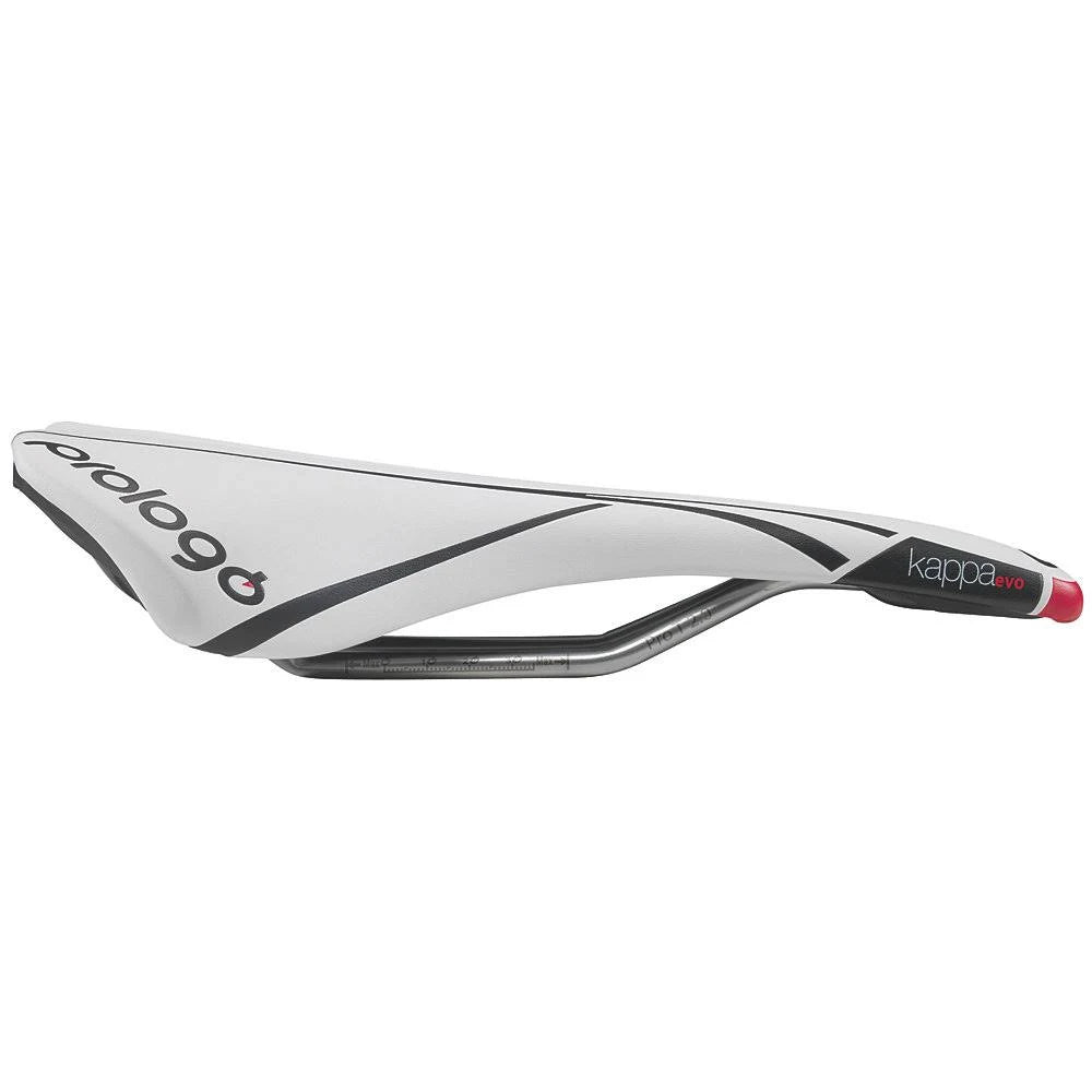 White & Black Saddle P553431