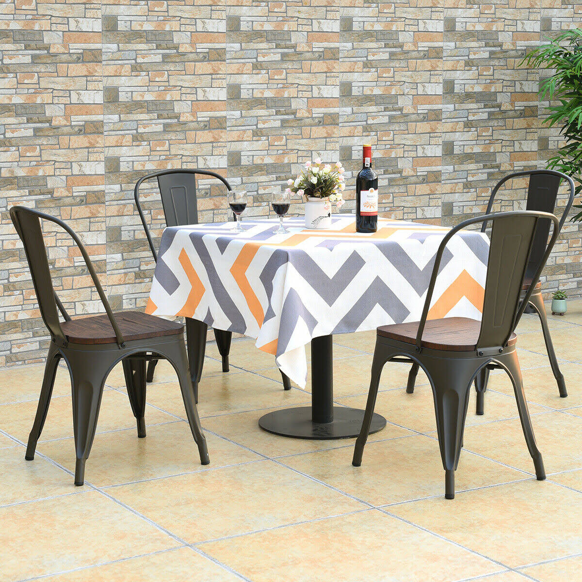 Set of 4 Metal Dining Chair Wood Seat D948407