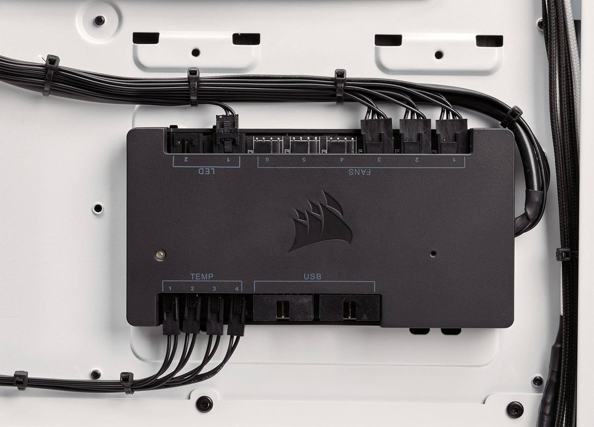 Corsair Commander PRO Fan Controller Y66530