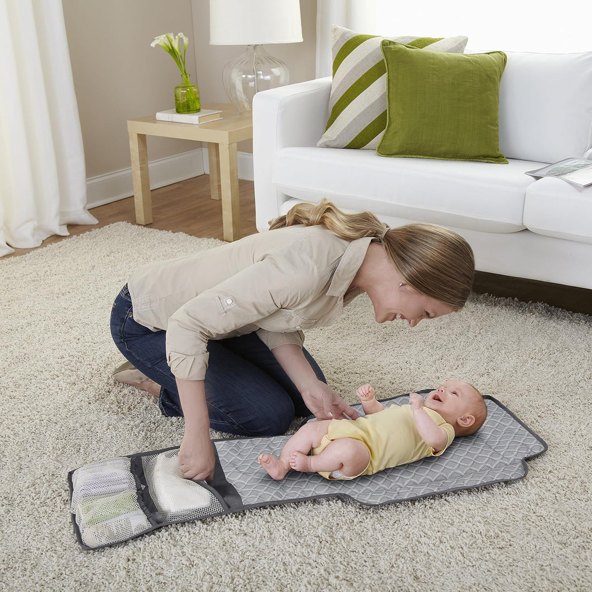 Pack and Play Playard with Portable Changing Pad, 40x28.5x29 Inch J977477