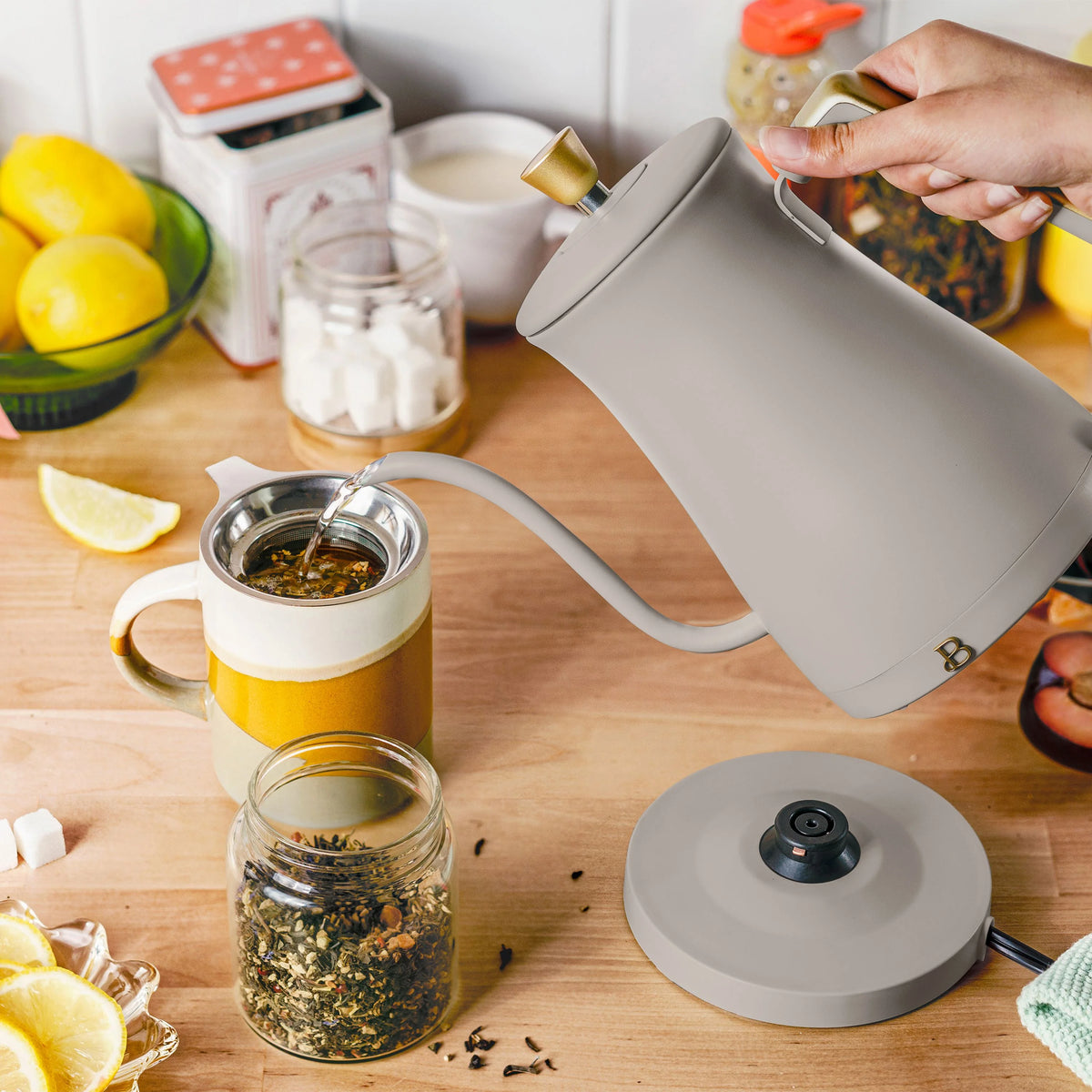 1-Liter Electric Gooseneck Kettle 1200 W Porcini Taupe U9873