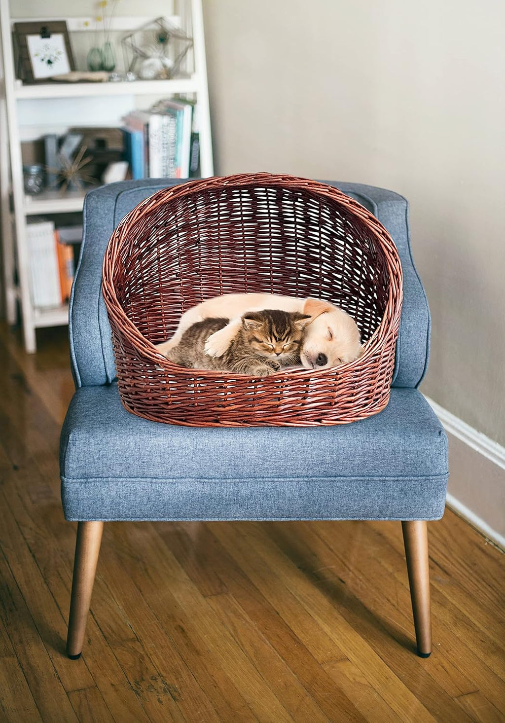Willow Basket Cat House with Cushion Q687