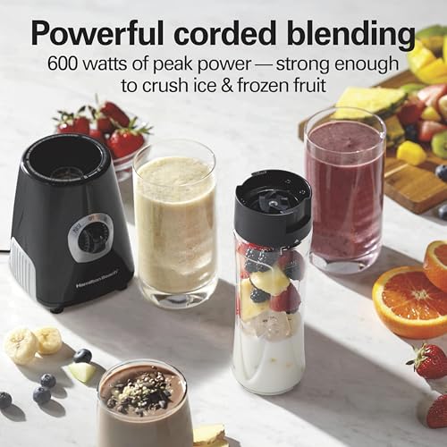 Portable Blender with 20 Oz Travel Jar, 600 Watt Motor and Stainless Steel Blades, Black Q25440
